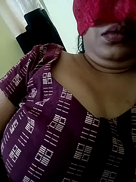 Snapshot of sunita-doll chatting on 06-23-26, 10:13 sunita-doll online show from 06-23-26, 10:13