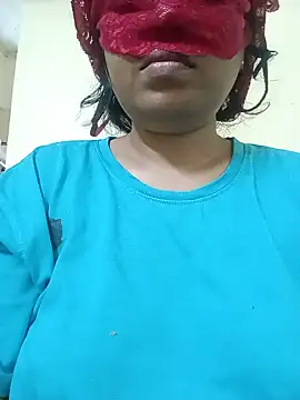 Snapshot of sunita-doll chatting on 07-02-26, 10:43 sunita-doll online show from 07-02-26, 10:43