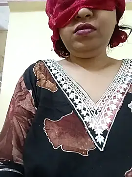 Snapshot of sunita-doll chatting on 07-22-26, 07:55 sunita-doll online show from 07-22-26, 07:55
