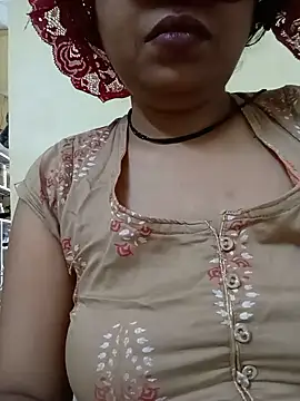 Snapshot of sunita-doll chatting on 08-03-26, 09:04 sunita-doll online show from 08-03-26, 09:04