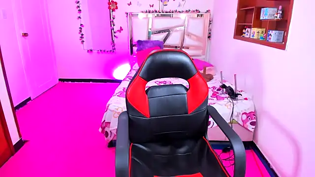 perlabeautiful online show from 03-06-26, 12:18