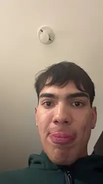 snakeeboy online show from 03-10-26, 03:00