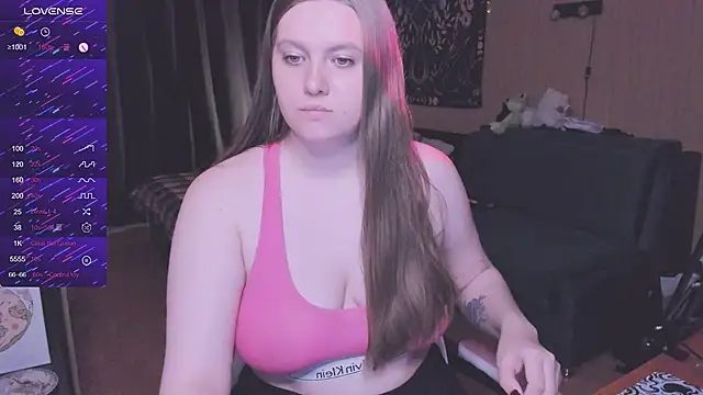 Snapshot of Alice_Dreamgirl_ chatting on 09-23-25, 09:01 Alice Dreamgirl  online show from 09-23-25, 09:01