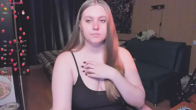 Snapshot of Alice_Dreamgirl_ chatting on 09-30-25, 09:03 Alice Dreamgirl  online show from 09-30-25, 09:03