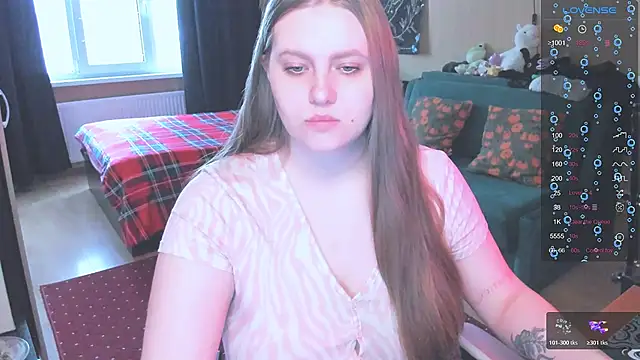 Snapshot of Alice_Dreamgirl_ chatting on 01-09-26, 11:02 Alice Dreamgirl online show from 01-09-26, 11:02