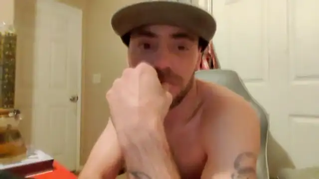 Huntzg23 online show from 03-05-26, 06:31