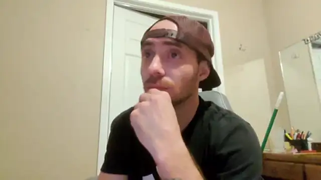 Huntzg23 online show from 04-24-26, 06:38