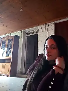 Snapshot of Eleni_Pappa chatting on 01-21-25, 08:08 Eleni Pappa online show from 01-21-25, 08:08