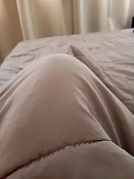 Snapshot of Eleni_Pappa chatting on 02-27-26, 06:46 Eleni Pappa online show from 02-27-26, 06:46