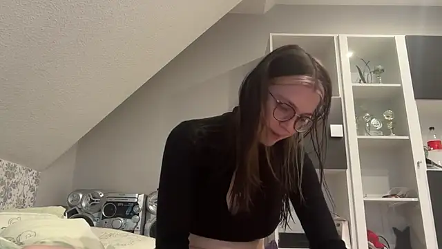 NikaCyberslut online show from 12-28-24, 12:35