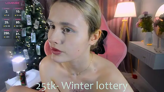 Molly Toads online show from 12-31-24, 02:36