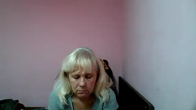 Snapshot of sakura_blonde chatting on 01-27-25, 09:33 sakura blonde online show from 01-27-25, 09:33