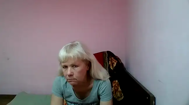 Snapshot of sakura_blonde chatting on 02-08-25, 07:04 sakura blonde online show from 02-08-25, 07:04