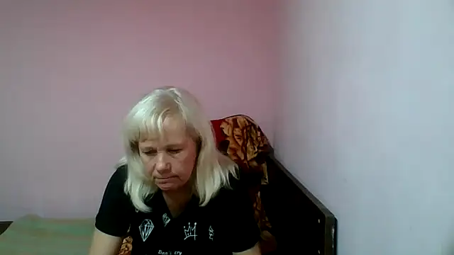 Snapshot of sakura_blonde chatting on 02-15-25, 02:33 sakura blonde online show from 02-15-25, 02:33