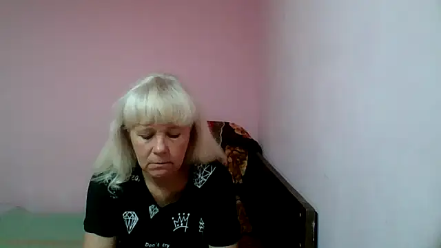 Snapshot of sakura_blonde chatting on 02-18-25, 06:04 sakura blonde online show from 02-18-25, 06:04