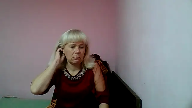 Snapshot of sakura_blonde chatting on 02-20-25, 07:01 sakura blonde online show from 02-20-25, 07:01