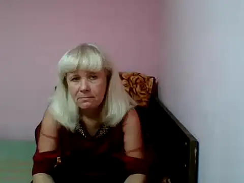 Snapshot of sakura_blonde chatting on 02-23-25, 11:33 sakura blonde online show from 02-23-25, 11:33