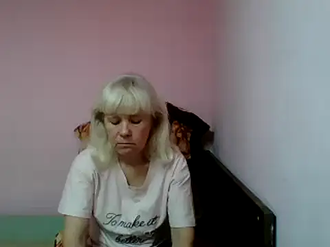 Snapshot of sakura_blonde chatting on 03-05-25, 06:54 sakura blonde online show from 03-05-25, 06:54