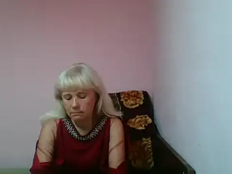 Snapshot of sakura_blonde chatting on 03-20-25, 09:46 sakura blonde online show from 03-20-25, 09:46