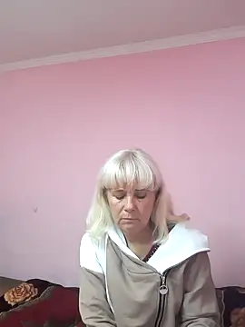 Snapshot of sakura_blonde chatting on 09-28-25, 10:04 sakura blonde online show from 09-28-25, 10:04