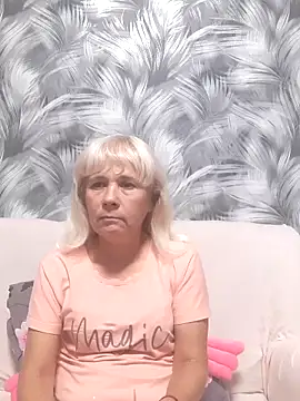 Snapshot of sakura_blonde chatting on 10-01-25, 05:46 sakura blonde online show from 10-01-25, 05:46