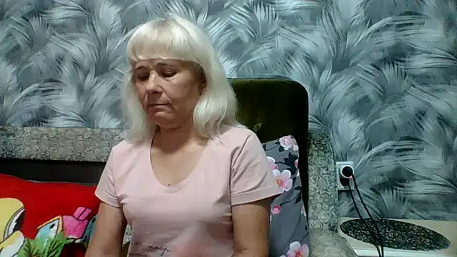 Snapshot of sakura_blonde chatting on 10-09-25, 07:50 sakura blonde online show from 10-09-25, 07:50