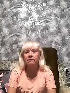 Snapshot of sakura_blonde chatting on 10-13-25, 08:53 sakura blonde online show from 10-13-25, 08:53