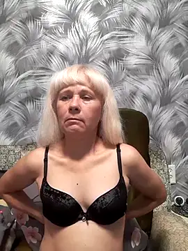 Snapshot of sakura_blonde chatting on 10-15-25, 08:25 sakura blonde online show from 10-15-25, 08:25