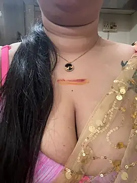 Snapshot of Akhi_Akshaya chatting on 12-29-24, 07:50 Akhi Akshaya online show from 12-29-24, 07:50