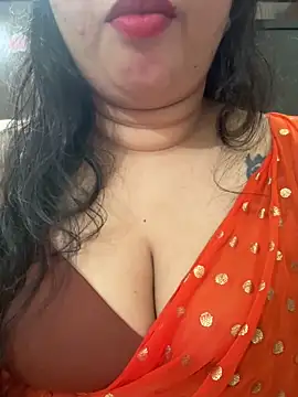 Snapshot of Akhi_Akshaya chatting on 01-04-25, 05:37 Akhi Akshaya online show from 01-04-25, 05:37