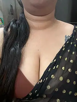 Snapshot of Akhi_Akshaya chatting on 01-07-25, 10:08 Akhi Akshaya online show from 01-07-25, 10:08