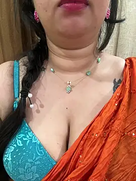 Snapshot of Akhi_Akshaya chatting on 02-01-25, 11:37 Akhi Akshaya online show from 02-01-25, 11:37