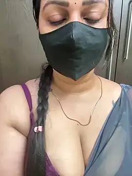 Snapshot of Akhi_Akshaya chatting on 02-18-25, 04:48 Akhi Akshaya online show from 02-18-25, 04:48