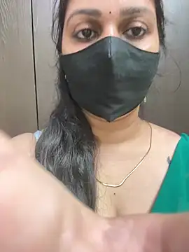 Snapshot of Akhi_Akshaya chatting on 02-21-25, 07:32 Akhi Akshaya online show from 02-21-25, 07:32