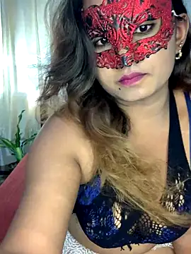 Snapshot of blackrose02 chatting on 11-13-25, 05:28 blackrose02 online show from 11-13-25, 05:28