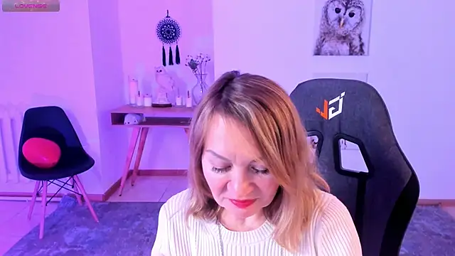 RosalindaFortuna online show from 02-18-25, 02:16