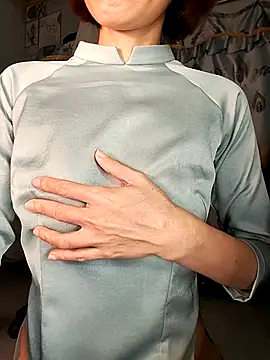 Lucy limon online show from 11-02-25, 06:21