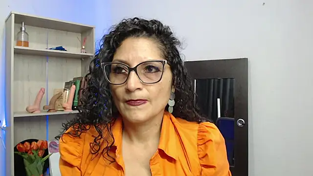 Snapshot of arianna_ros3 chatting on 01-13-25, 02:42 arianna ros3 online show from 01-13-25, 02:42