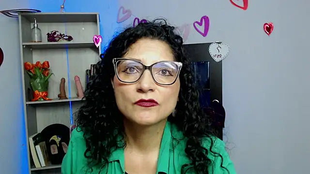 Snapshot of arianna_ros3 chatting on 02-21-25, 05:53 arianna ros3 online show from 02-21-25, 05:53