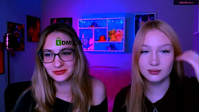 playful sophie online show from 04-15-26, 07:58