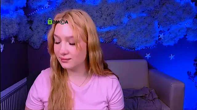 playful sophie online show from 04-21-26, 02:51