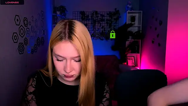 playful sophie online show from 06-07-26, 07:28