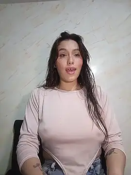 eriika deep  online show from 05-25-26, 06:25