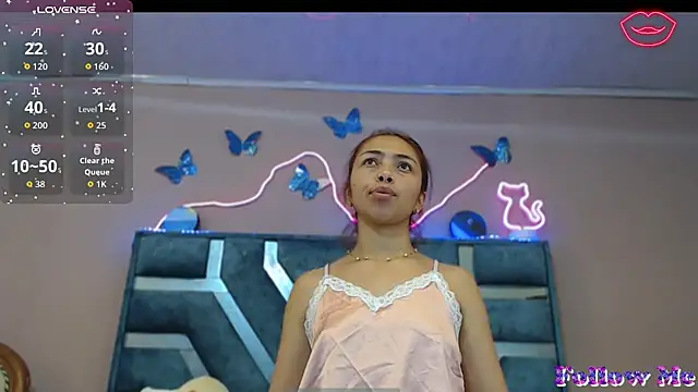 Roxan Fox- online show from 03-04-26, 02:50