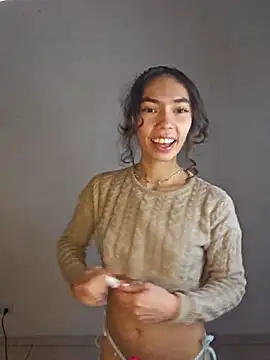 Snapshot of Ana_is_from_Heaven chatting on 02-18-25, 04:15 Ana is from Heaven online show from 02-18-25, 04:15