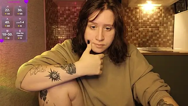 Snapshot of whatamarrie chatting on 01-11-25, 10:29 whatamarrie online show from 01-11-25, 10:29