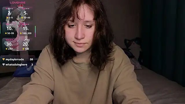 Snapshot of whatamarrie chatting on 03-08-25, 11:39 whatamarrie online show from 03-08-25, 11:39