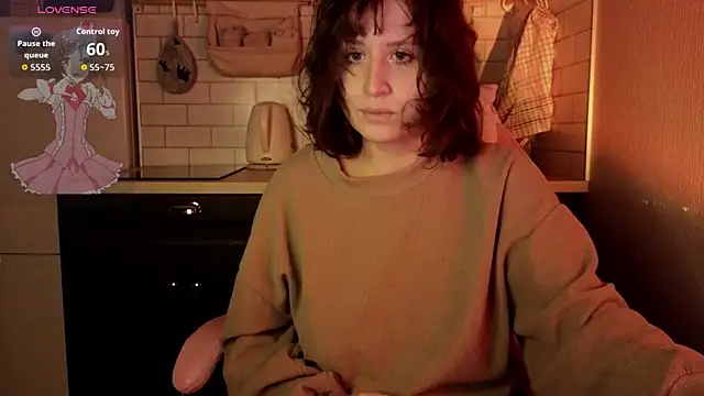 Snapshot of whatamarrie chatting on 09-24-25, 12:58 whatamarrie online show from 09-24-25, 12:58