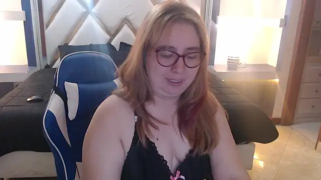 chloe prg online show from 08-04-26, 02:37