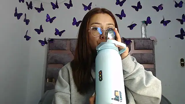 Anny Fox- online show from 02-17-26, 02:30